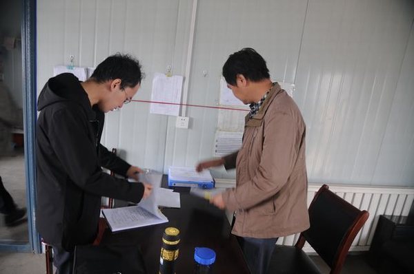 陜煤建設(shè)掘進(jìn)公司:“一把手”帶隊(duì)作風(fēng)建設(shè) 刀刃向內(nèi)硬碰硬