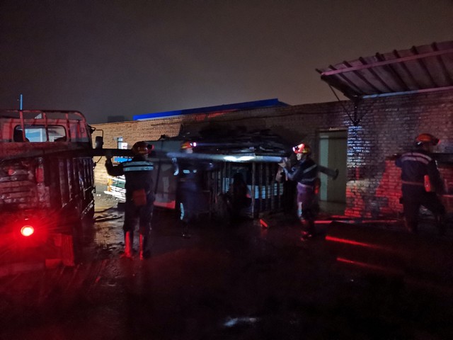 陜煤建設(shè)洗選煤運(yùn)營公司安裝第三項(xiàng)目部:堅(jiān)守的旗幟迎風(fēng)飄