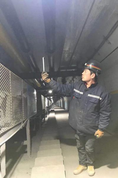 陜煤建設(shè)礦建二公司車村項(xiàng)目部主副井供暖系統(tǒng)形成