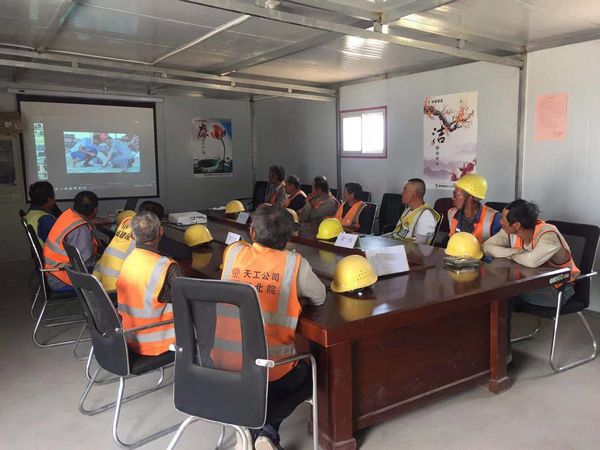 陜煤建設(shè)天工公司土建十七部安全月里“賽”風(fēng)采