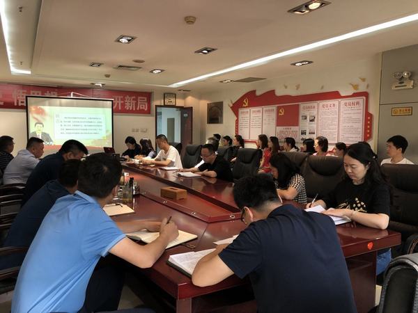 陜煤建設(shè)礦建二公司:開(kāi)展廉政黨課筑牢防腐根基