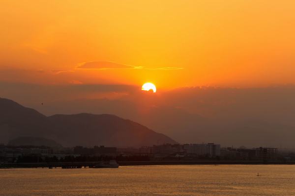 這恰到好處的落日余暉