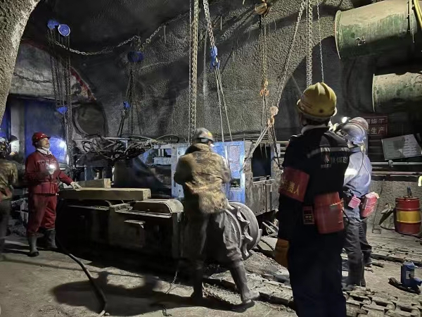 陜煤建設(shè)礦建三公司:緊盯安全小細(xì)節(jié) 構(gòu)筑班組“大安全”