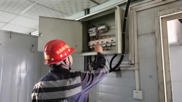 陜煤建設(shè)洗選煤運營公司檸條塔運營項目部:立“導(dǎo)向”目標(biāo),鞏固安全生產(chǎn)月