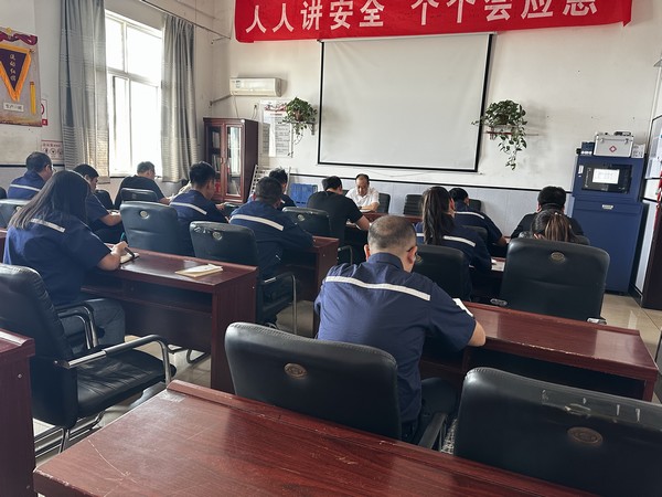 陜煤建設(shè)洗選煤運營公司澄合山陽運營項目部:深化作風(fēng)建設(shè),弘揚清風(fēng)正氣