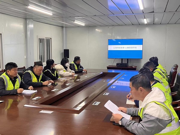 陜煤建設(shè)銅煤公司基層項目部：以黨風促發(fā)展，以廉政謀開局