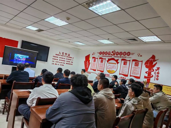 陜煤建設(shè)煤礦運(yùn)營服務(wù)分公司:深化“百日安全”教育,共筑安全長城