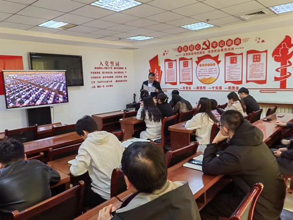 陜煤建設煤礦運營服務分公司:“青”廉出擊 系緊干事“風紀扣”