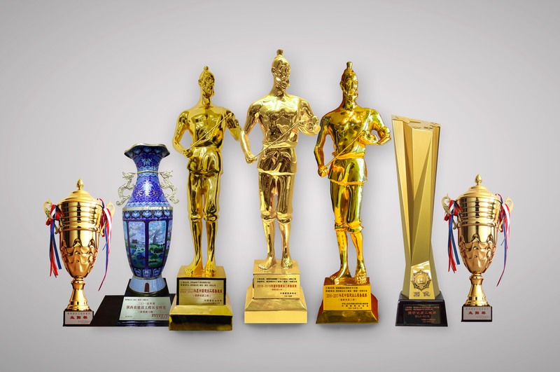 2018-2021年，三年實現(xiàn)打造“雙特百億”目標